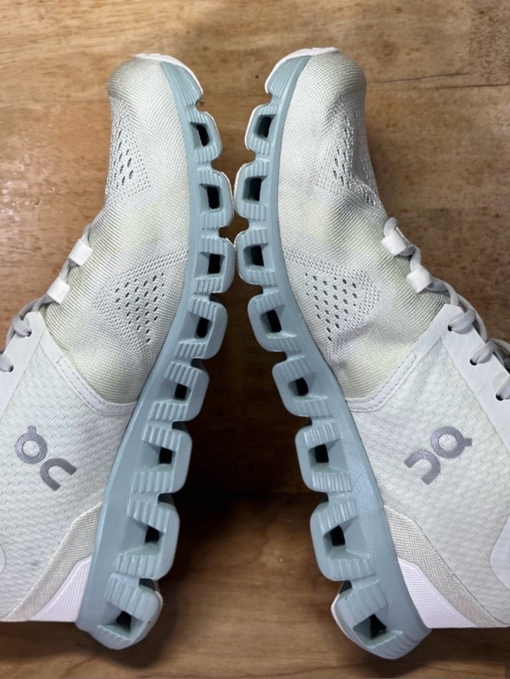 On Cloud X REFLECTIVE Womens Size 9 Running Shoes Sneakers Aloe Surf